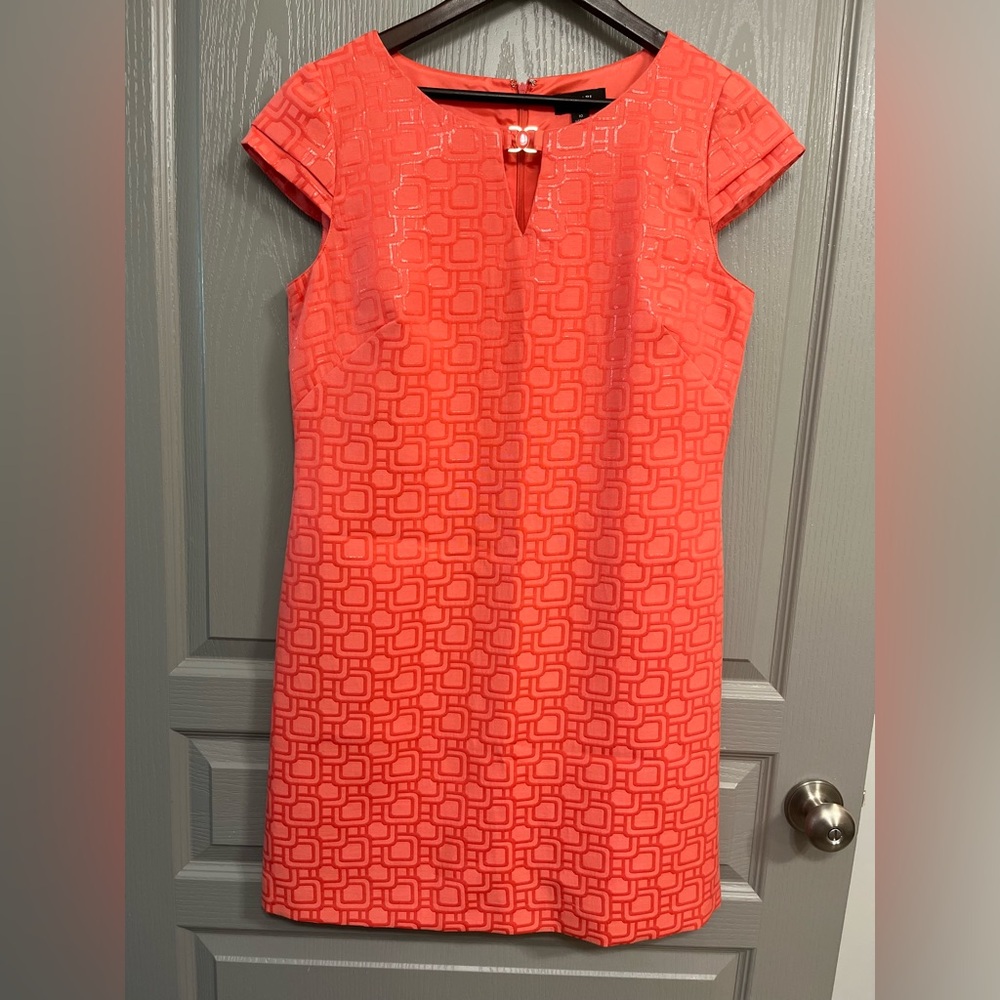 Coral size 10 Tahari cap sleeve dress.